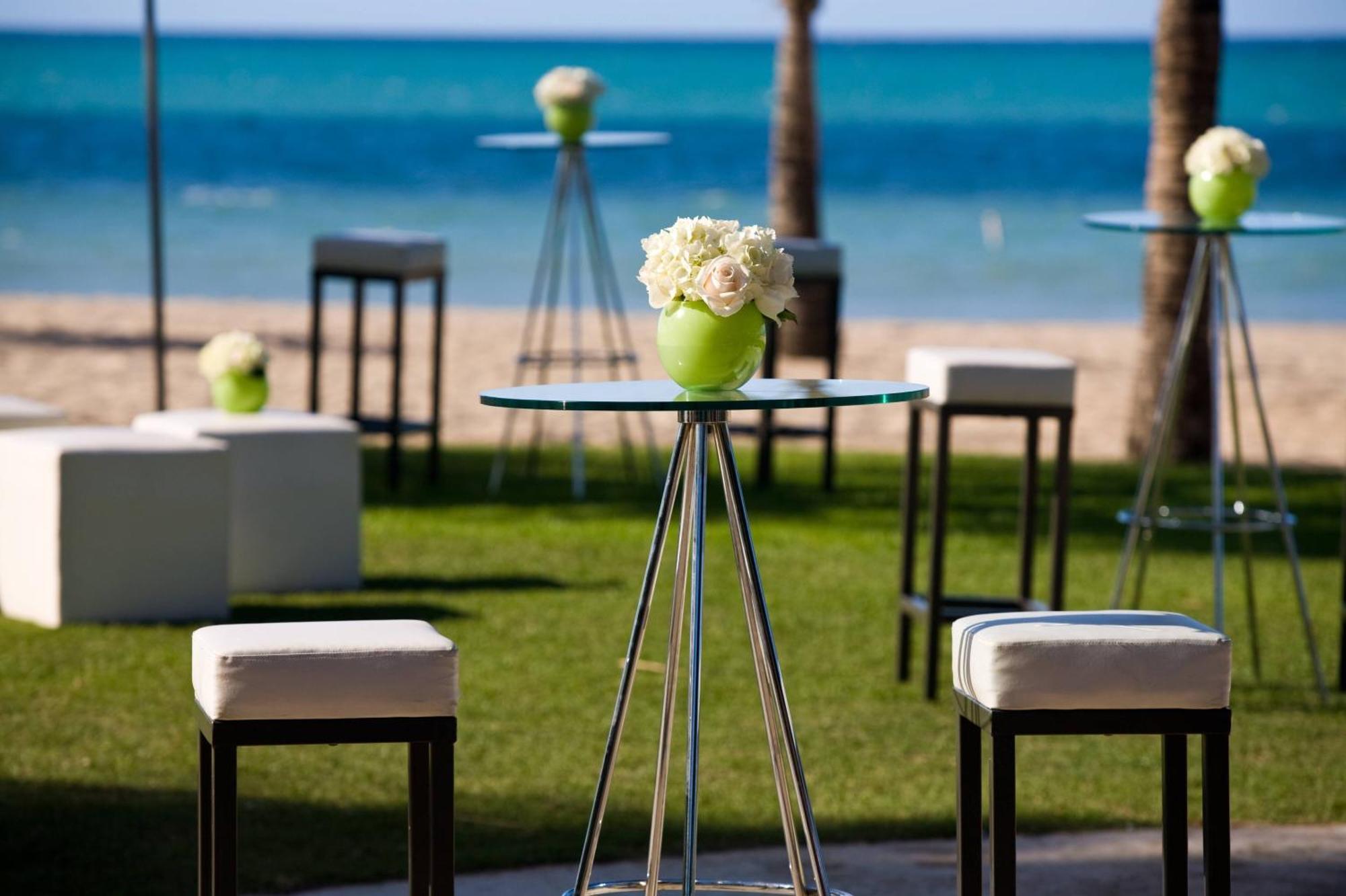 Courtyard By Marriott Isla Verde Beach Resort San Juan Eksteriør bilde