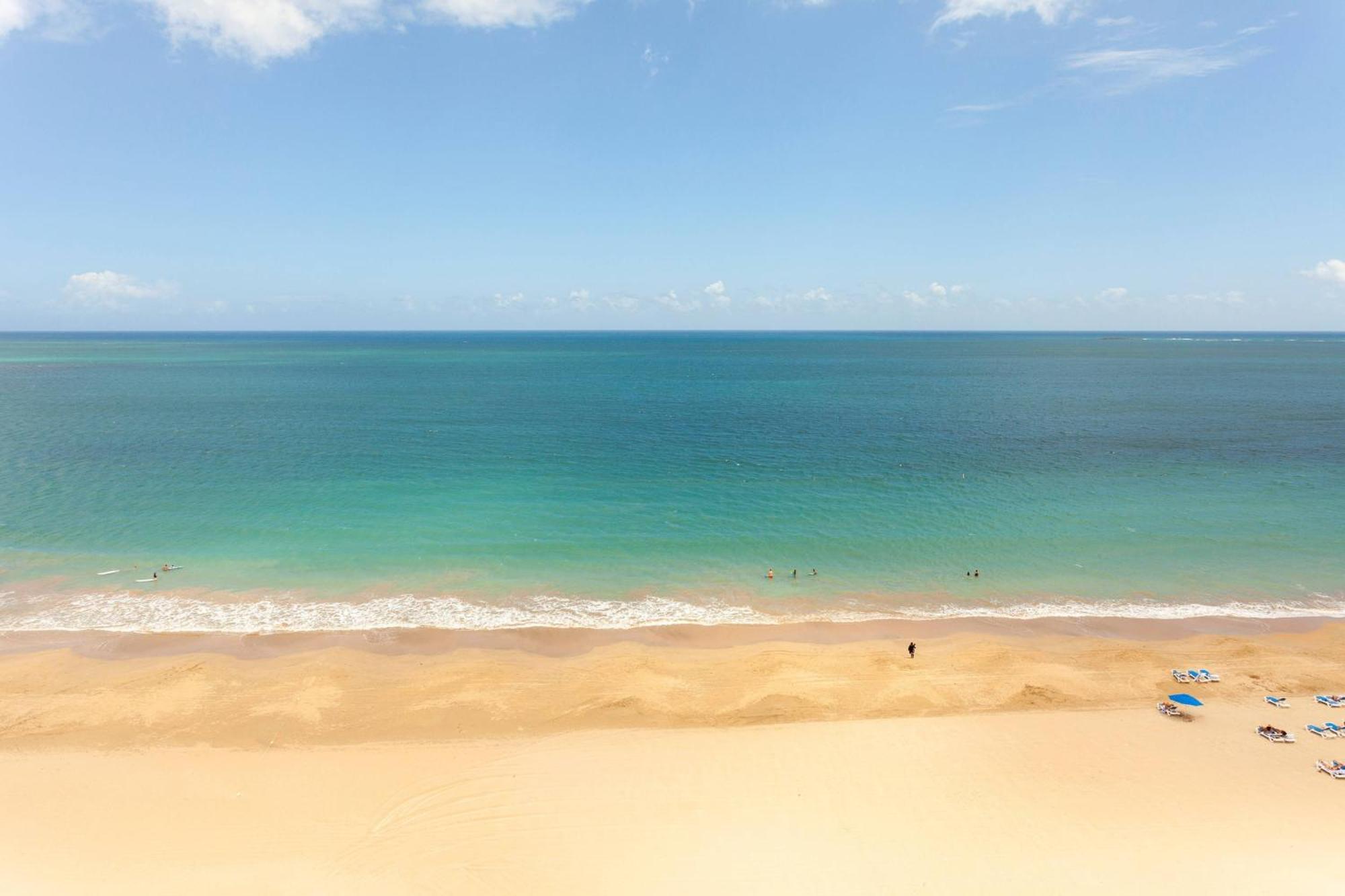 Courtyard By Marriott Isla Verde Beach Resort San Juan Eksteriør bilde