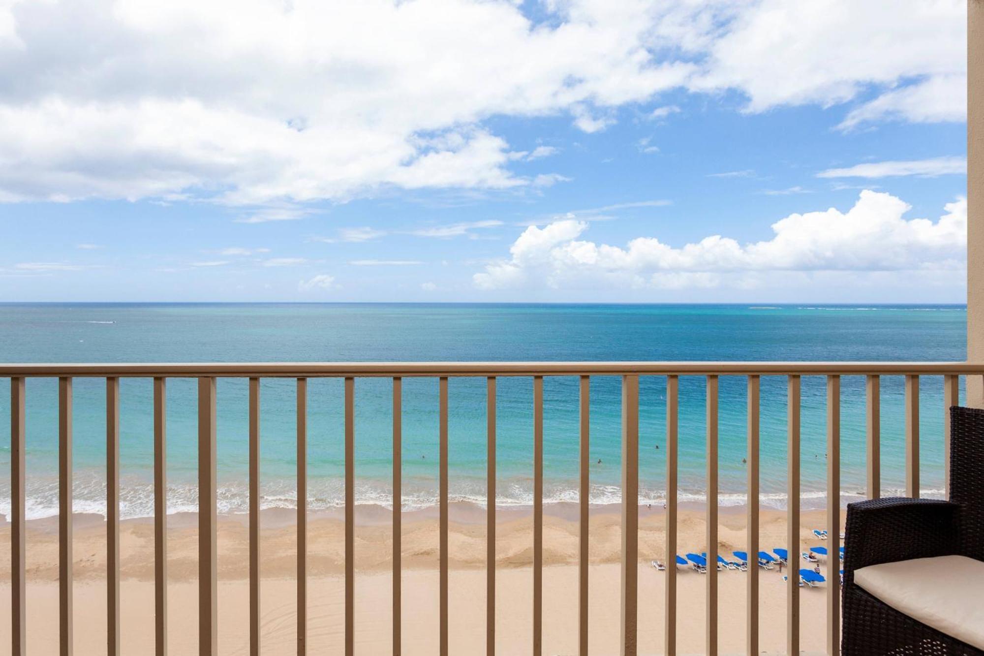 Courtyard By Marriott Isla Verde Beach Resort San Juan Eksteriør bilde