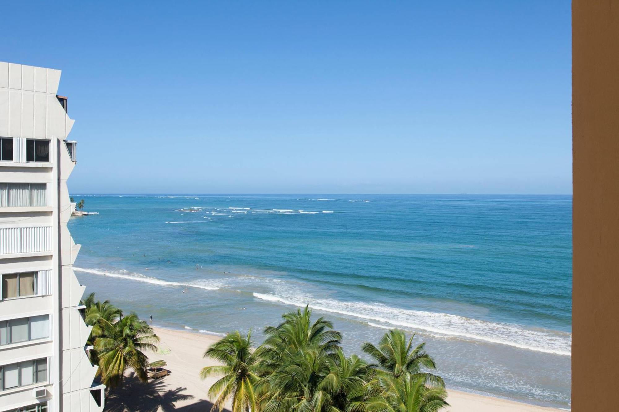 Courtyard By Marriott Isla Verde Beach Resort San Juan Eksteriør bilde